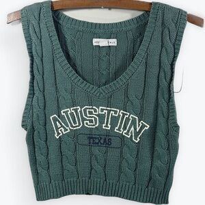 Aeropostale Teal Cable Knit Cropped Sweater Vest Graphic Austin Texas Print